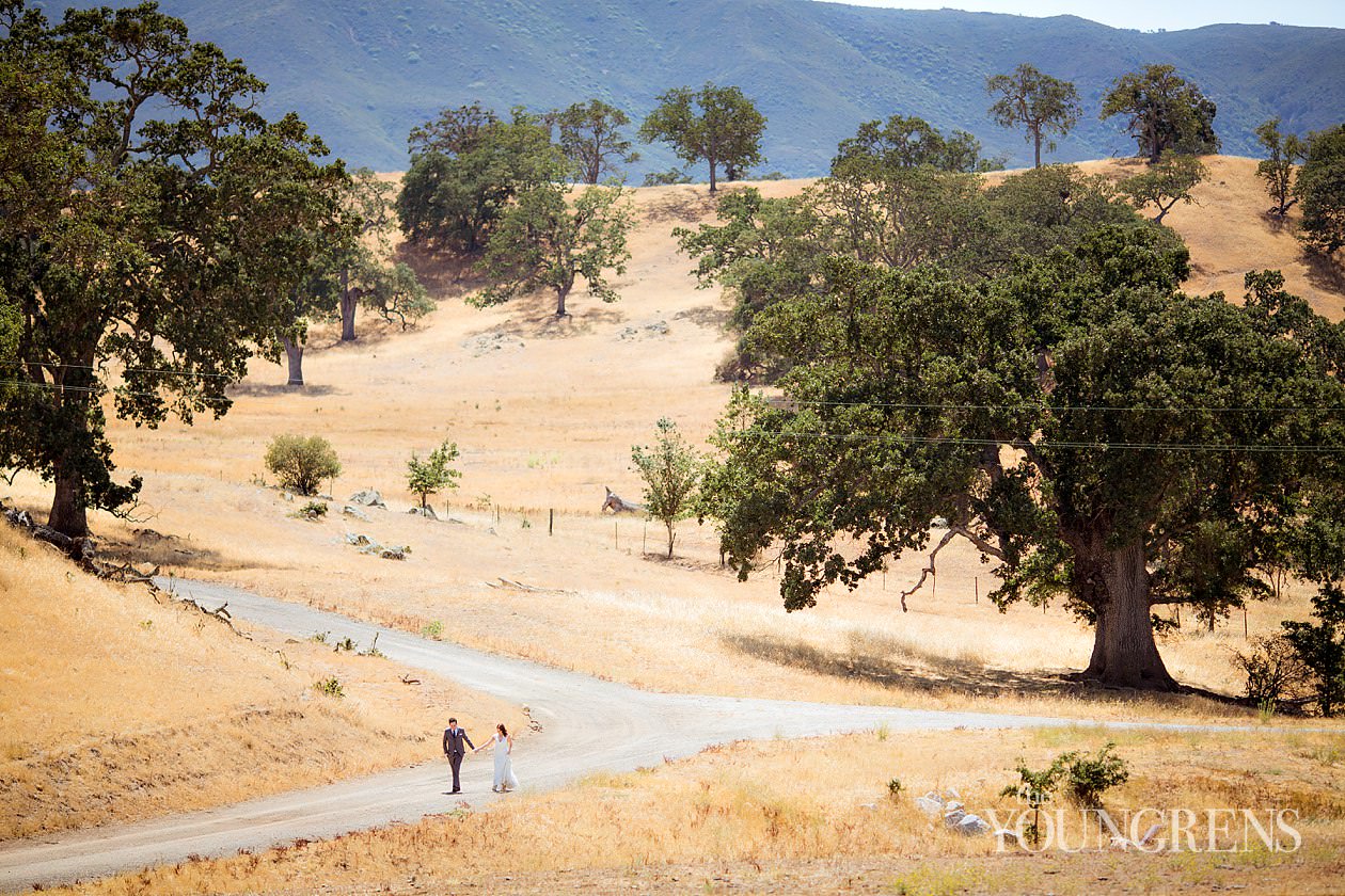 Santa Margarita Ranch Wedding, Photography by The Youngrens santa margarita ranch wedding, san luis obispo wedding, central coast wedding, ranch wedding, rustic wedding, barn wedding, central california wedding, santa margarita wedding, barn reception, field wedding images, oak trees wedding images